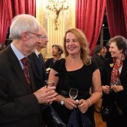 Discussion tout sourire